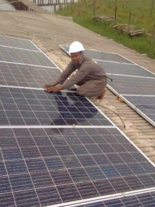 A4T-solar-power-solution-rooftop-installation